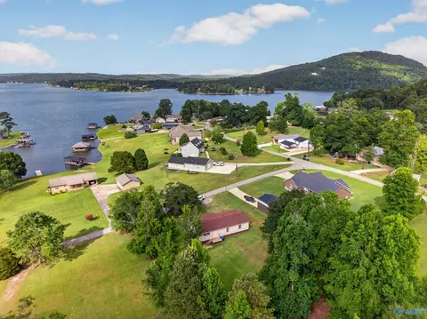 View/Area - 33 Ted St, Ohatchee, AL 36271 photo 4 of 5