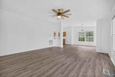 Living - 33 Ted St, Ohatchee, AL 36271 photo 3 of 7