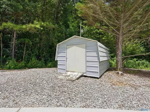 Exterior - 452 Sharpford Rd, Somerville, AL 35670 photo 11 of 11