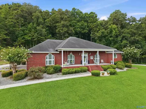 Exterior - 452 Sharpford Rd, Somerville, AL 35670 photo 3 of 11