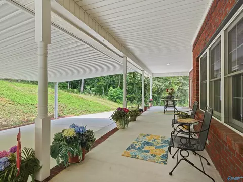 Exterior - 452 Sharpford Rd, Somerville, AL 35670 photo 8 of 11