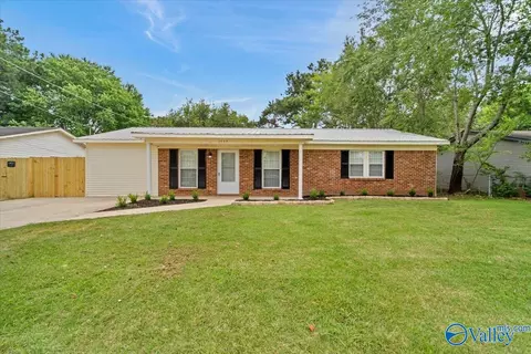 1007 Towerview St, Decatur, AL 35601