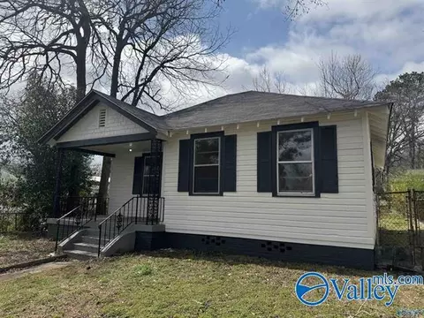 929 Wahl St, Gadsden, AL 35903