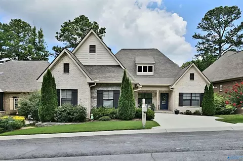 46 Turning Leaf Dr, Union Grove, AL 35175