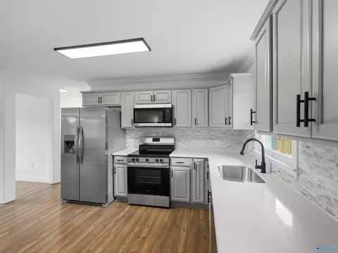 Kitchen - 42 1st Ave, Grant, AL 35747 photo 2 of 5