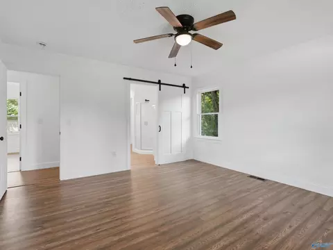 Bedroom - 42 1st Ave, Grant, AL 35747 photo 2 of 6