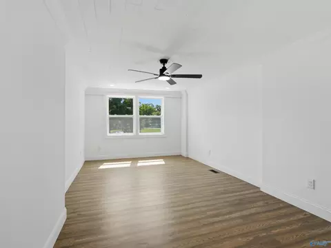 Living - 42 1st Ave, Grant, AL 35747 photo 4 of 7
