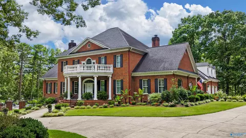 4806 Greenhill Blvd, Fort Payne, AL 35968