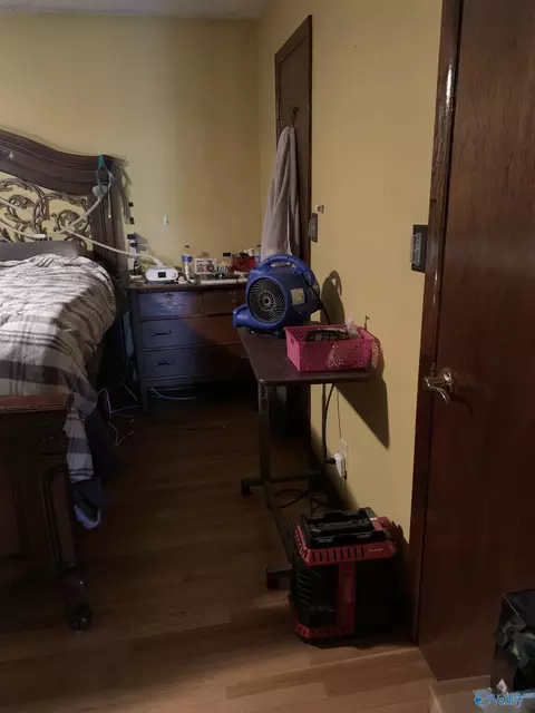 Bedroom - 5380 Highway 55, Eva, AL 35621 photo 1 of 4