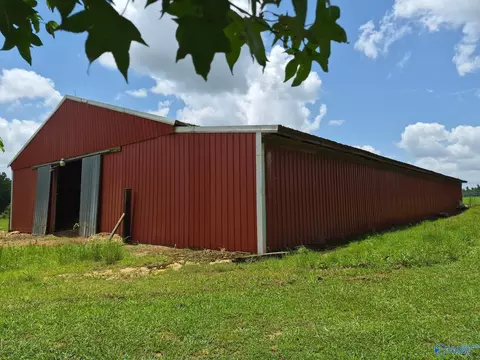Exterior - 5380 Highway 55, Eva, AL 35621 photo 10 of 11