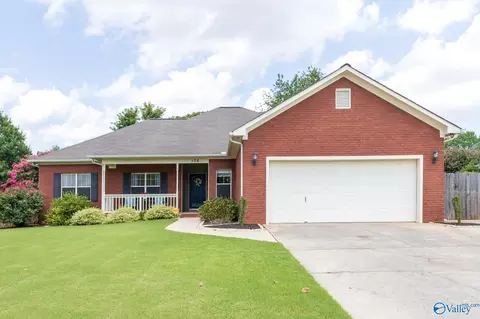 106 Tumbleweed Dr, Madison, AL 35758