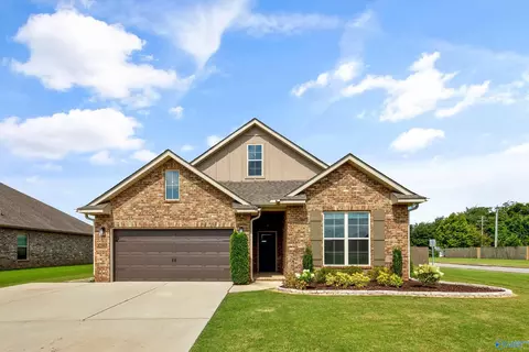 17503 Fieldway Cir, Harvest, AL 35749