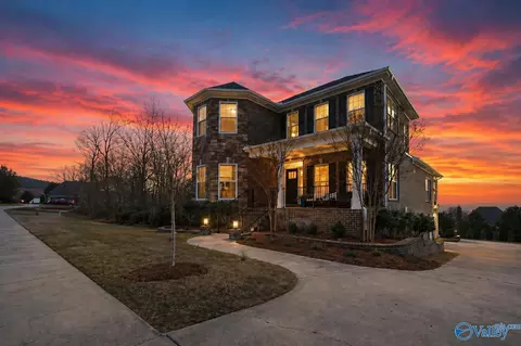2821 Talon Cir, Huntsville, AL 35811