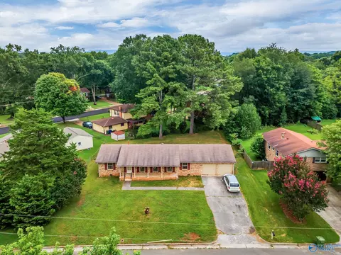312 Forrest Park Ct, Huntsville, AL 35806