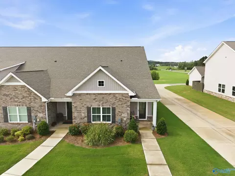 3209 Mcclellan Way, Decatur, AL 35603