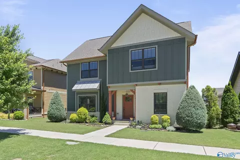 1530 Trek St, Huntsville, AL 35811