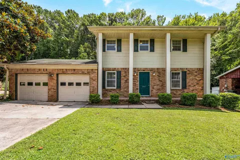3417 Darlene Cir, Huntsville, AL 35810