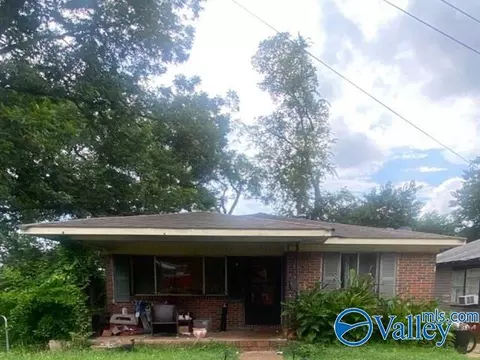832 Gamma St, Birmingham, AL 35205
