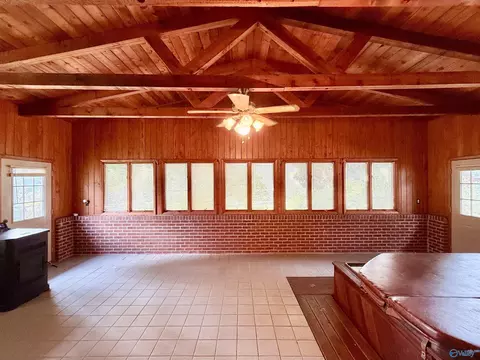 11022 Mcbride Dr, Huntsville, AL 35803