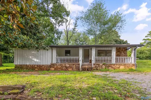 187 Drach Pl, Huntsville, AL 35810