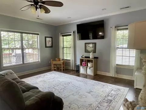 Living - 71 Forest Hill Rd, Trinity, AL 35673 photo 1 of 3