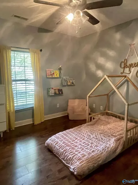 Bedroom - 71 Forest Hill Rd, Trinity, AL 35673 photo 2 of 6