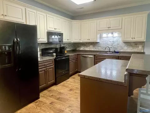 Kitchen - 71 Forest Hill Rd, Trinity, AL 35673 photo 3 of 7