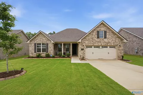 29216 Crawfish Dr, Harvest, AL 35749