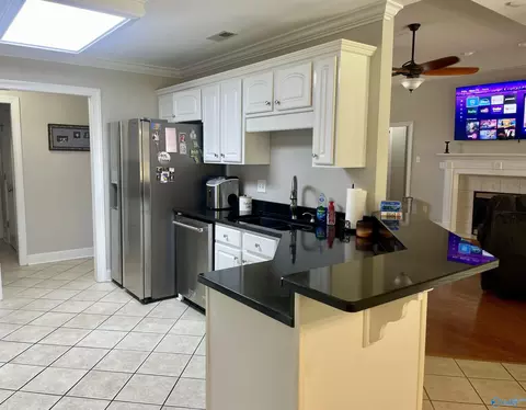 Kitchen - 176 Forest Home Dr, Trinity, AL 35673 photo 2 of 3