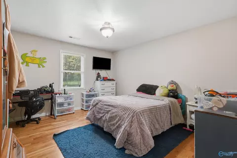 Bedroom - 1691 County Road 372, Dutton, AL 35744 photo 1 of 5