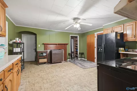 Kitchen - 1691 County Road 372, Dutton, AL 35744 photo 3 of 4