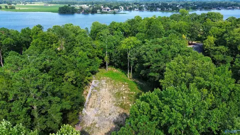APT 0 Briarcliff Road, Rainbow City, AL 35906