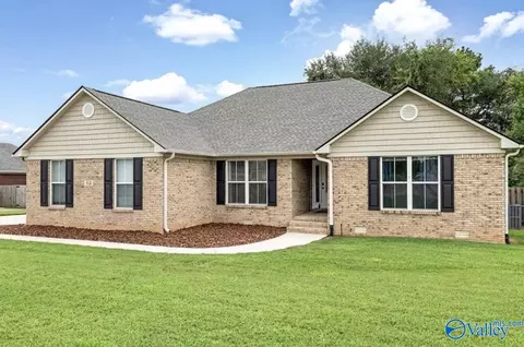 112 Shallowhill Rd, Huntsville, AL 35811