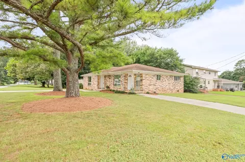 901 Stevens Ct, Huntsville, AL 35801