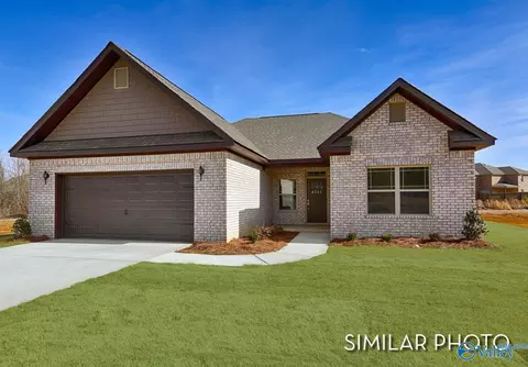 221 Allegro Cir, Harvest, AL 35749
