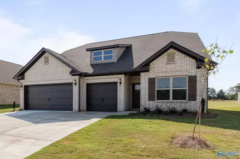 232 Allegro Cir, Harvest, AL 35749