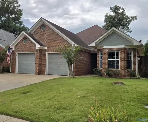 512 Sussex Dr, Huntsville, AL 35824