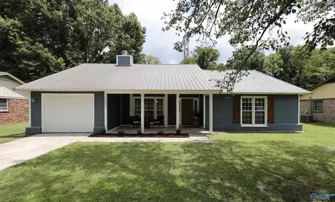 15013 Branscomb Rd, Huntsville, AL 35803