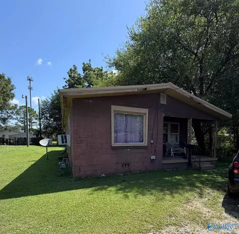 2013 18th Way, Bessemer, AL 35020