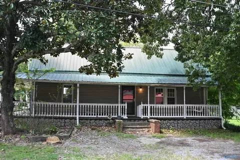 208 Williams St, Piedmont, AL 36272