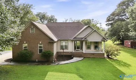 1213 James St, Boaz, AL 35957