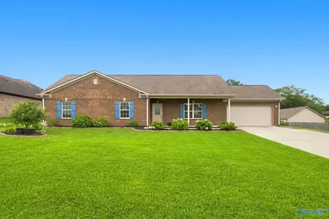 1070 Murphy Hill Rd, Toney, AL 35773
