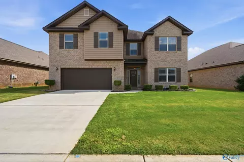 216 Iron Cir, Meridianville, AL 35759
