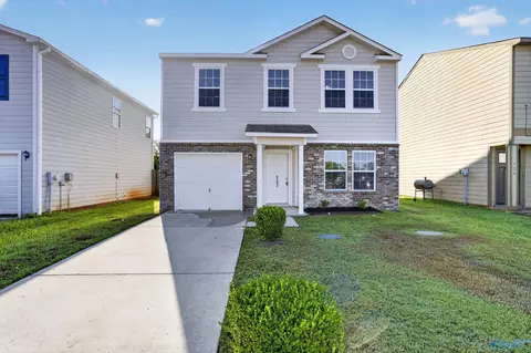 127 Elmhurst Dr, Harvest, AL 35749