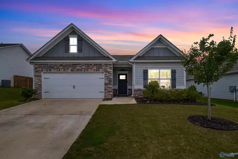 9067 Meeting St, Pell City, AL 35125