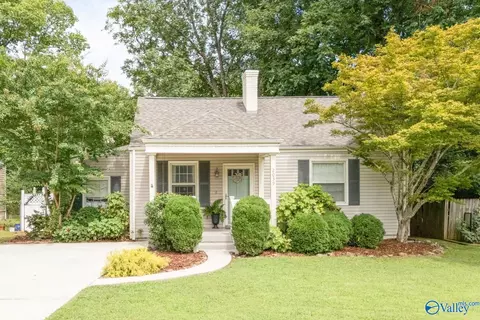 2039 Vanderbilt Dr, Huntsville, AL 35801