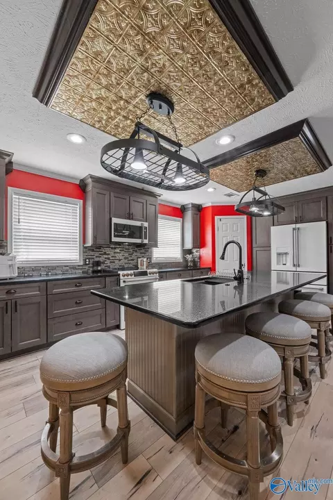 Kitchen - 606 Red Eagle Rd, Ohatchee, AL 36271 photo 4 of 4