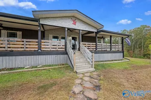 Exterior - 606 Red Eagle Rd, Ohatchee, AL 36271 photo 3 of 8
