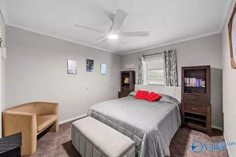 Bedroom - 606 Red Eagle Rd, Ohatchee, AL 36271 photo 3 of 4