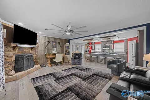 Living - 606 Red Eagle Rd, Ohatchee, AL 36271 photo 1 of 3